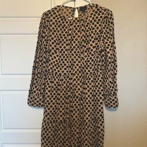 Long sleeve dress with *pockets*, size SMALL